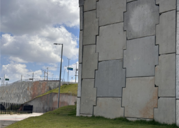 Avaliação de estruturas de contenção